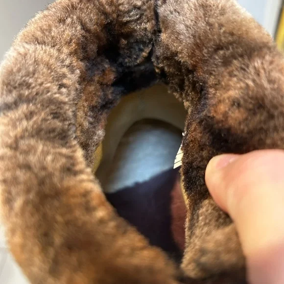 UGG boot - Picture 4 of 6